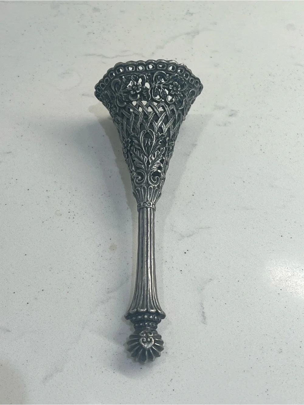 Victorian Tussie Mussie Posy Holder Ornate Metal Floral Bouquet Wedding
